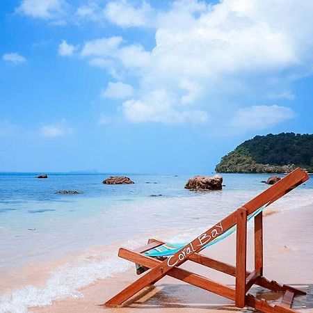 Koh Jum Coral Bay Resort Bagian luar foto