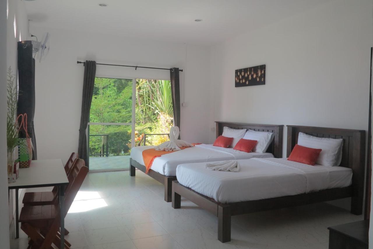 Koh Jum Coral Bay Resort Bagian luar foto