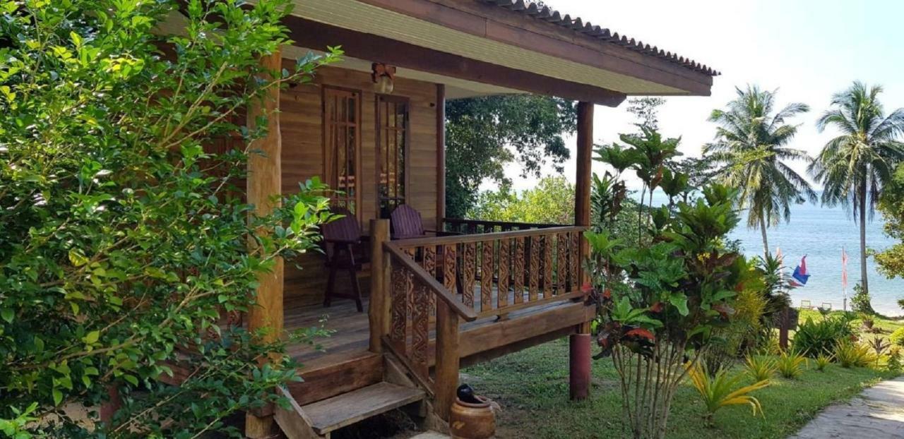 Koh Jum Coral Bay Resort Bagian luar foto