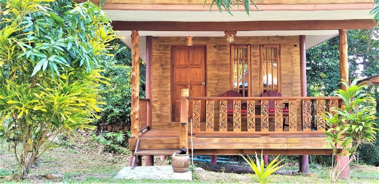 Koh Jum Coral Bay Resort Bagian luar foto