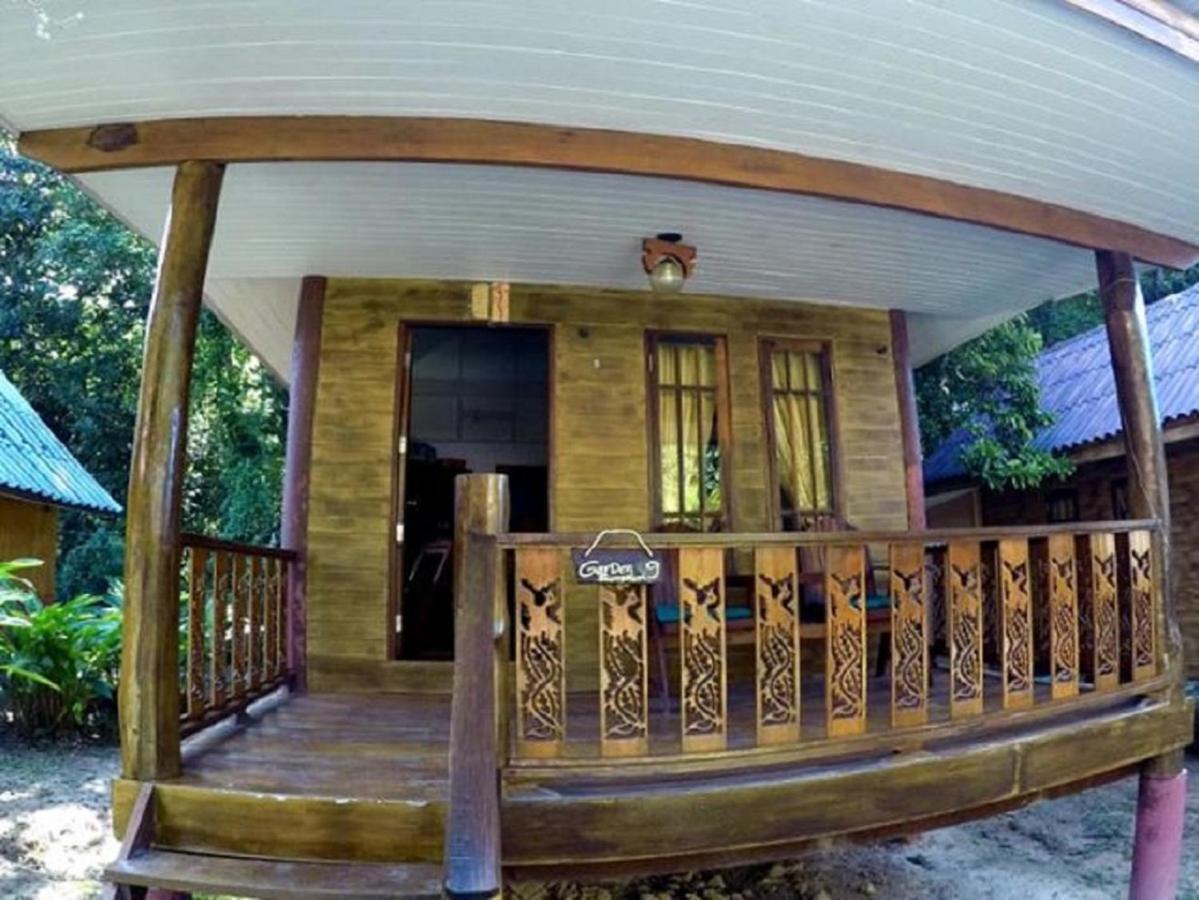 Koh Jum Coral Bay Resort Bagian luar foto