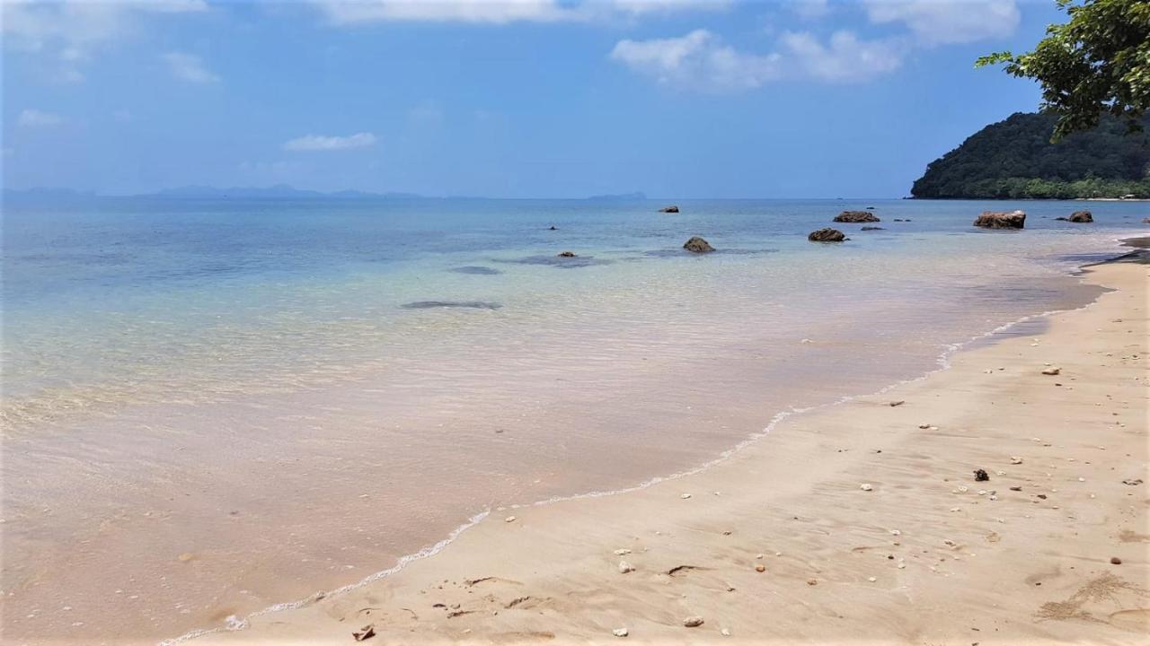 Koh Jum Coral Bay Resort Bagian luar foto